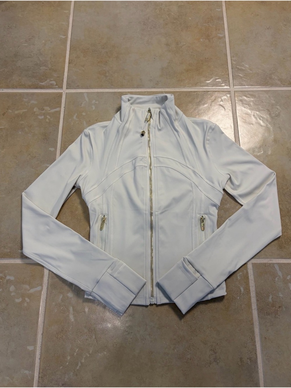 Lululemon White Nulu Cropped Define Jacket Womens Size 2